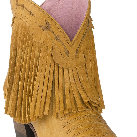 Junk Gypsy heeled boots, dark yellow, size 8 - Picture 7 of 8